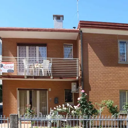 Apartments In Lignano Sabbiadoro 42733 リニャーノ・サッビアドーロ